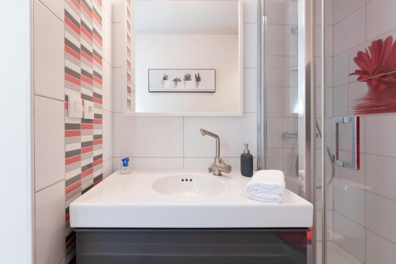 Ker Uhel - Charmant Appartement Plein Centre Saint-Renan Екстер'єр фото